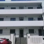 Alburvillage A - Novo Em *